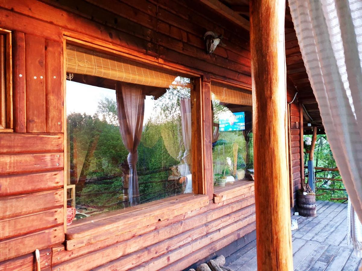 Mystically Wood House In The Forest Carjari Zewnętrze zdjęcie